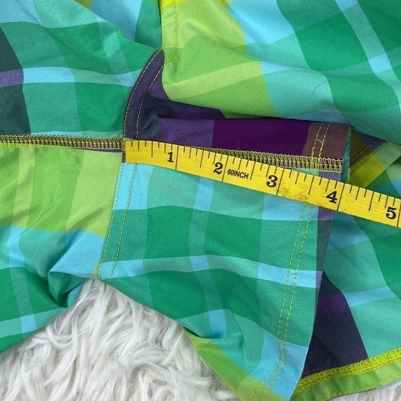 Lululemon Tracker Shorts Foxy Plaid - Lime/Potion Purple - Picture 2 of 6